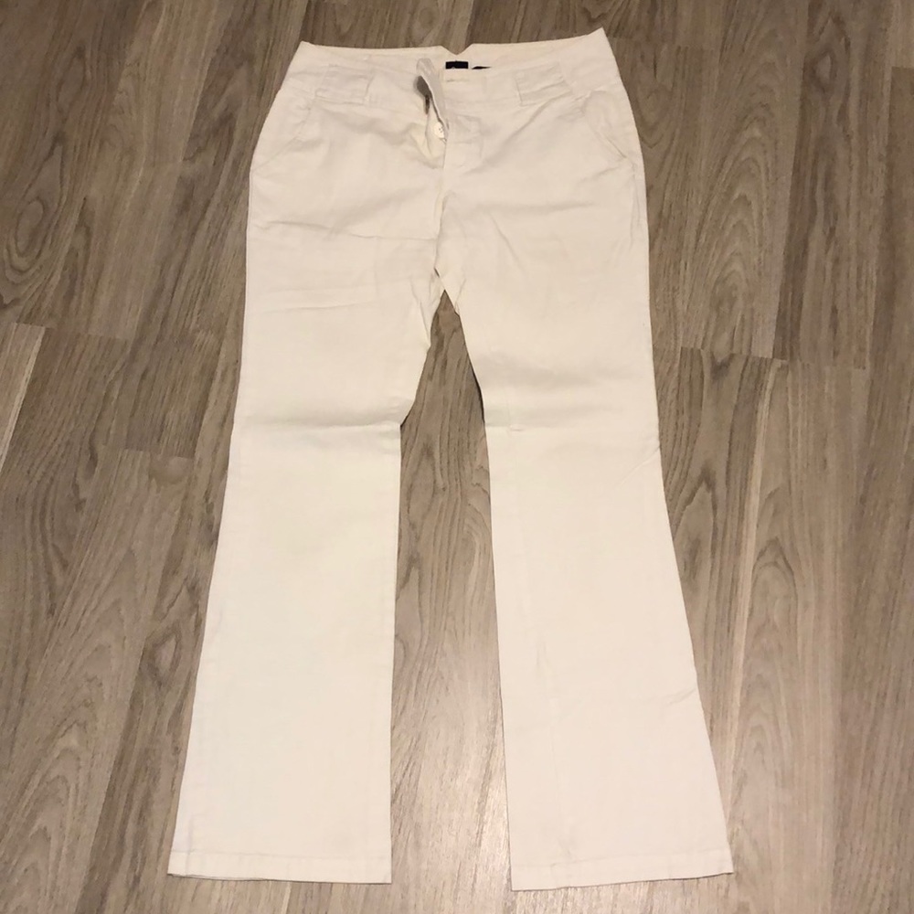 GAP white stretch pant size 4